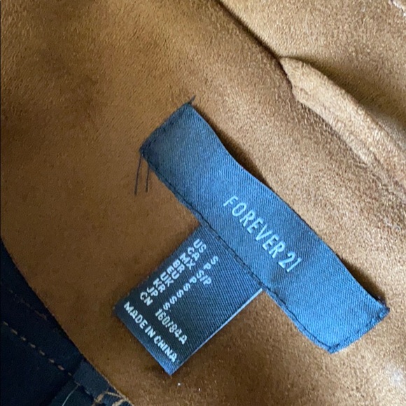 Fo suede brown jacket with buckle - Picture 3 of 5